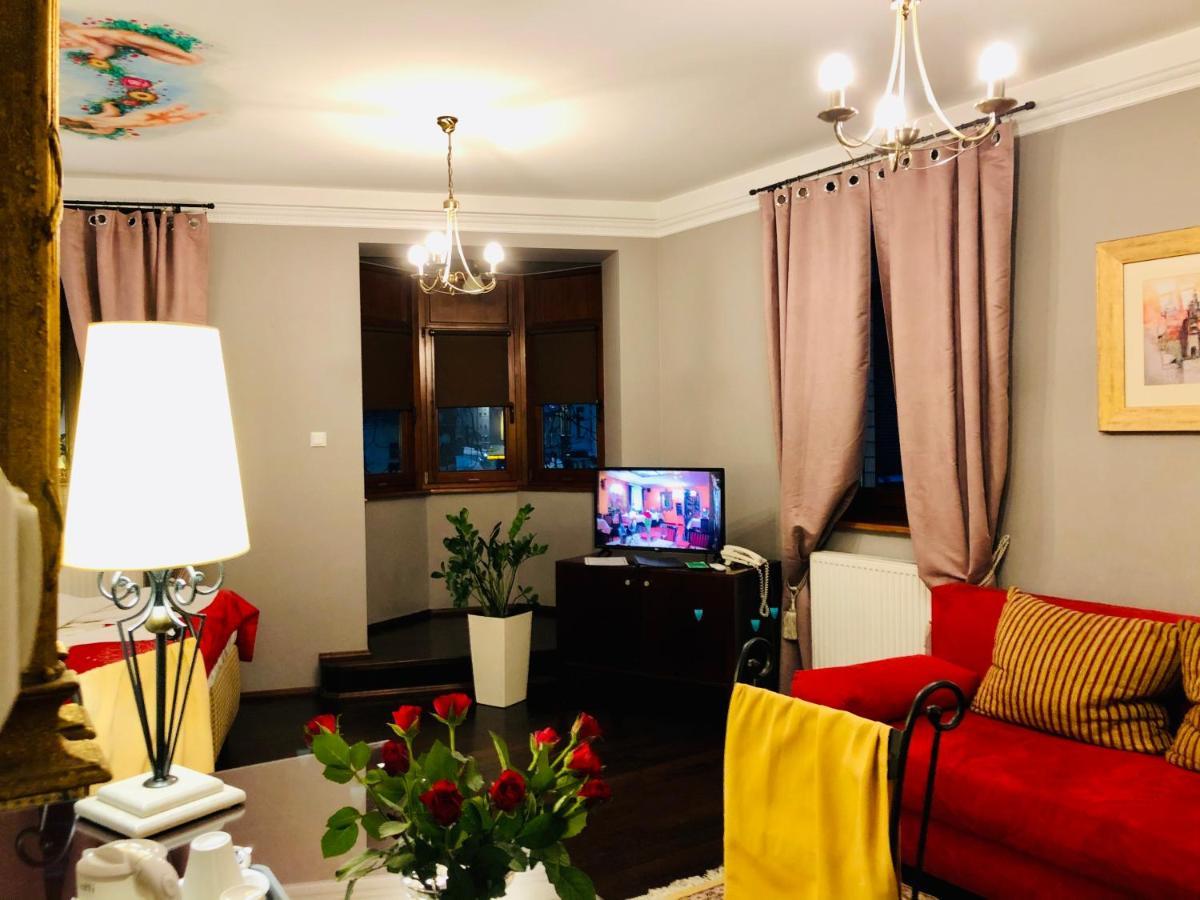 Restauracja - Hotel Mocca D'Oro ミコウフ エクステリア 写真