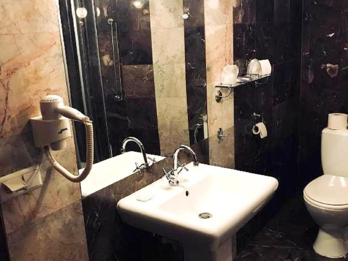 Restauracja - Hotel Mocca D'Oro ミコウフ エクステリア 写真