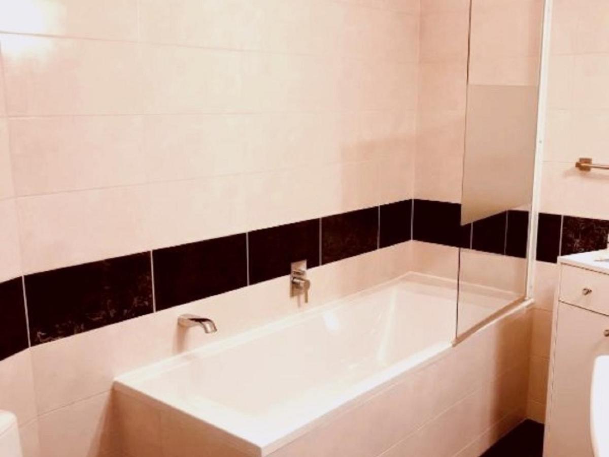 Restauracja - Hotel Mocca D'Oro ミコウフ エクステリア 写真