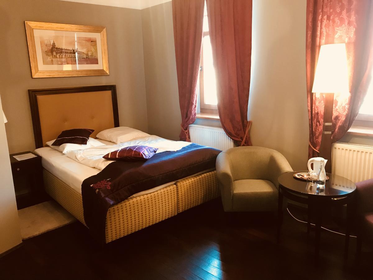 Restauracja - Hotel Mocca D'Oro ミコウフ エクステリア 写真